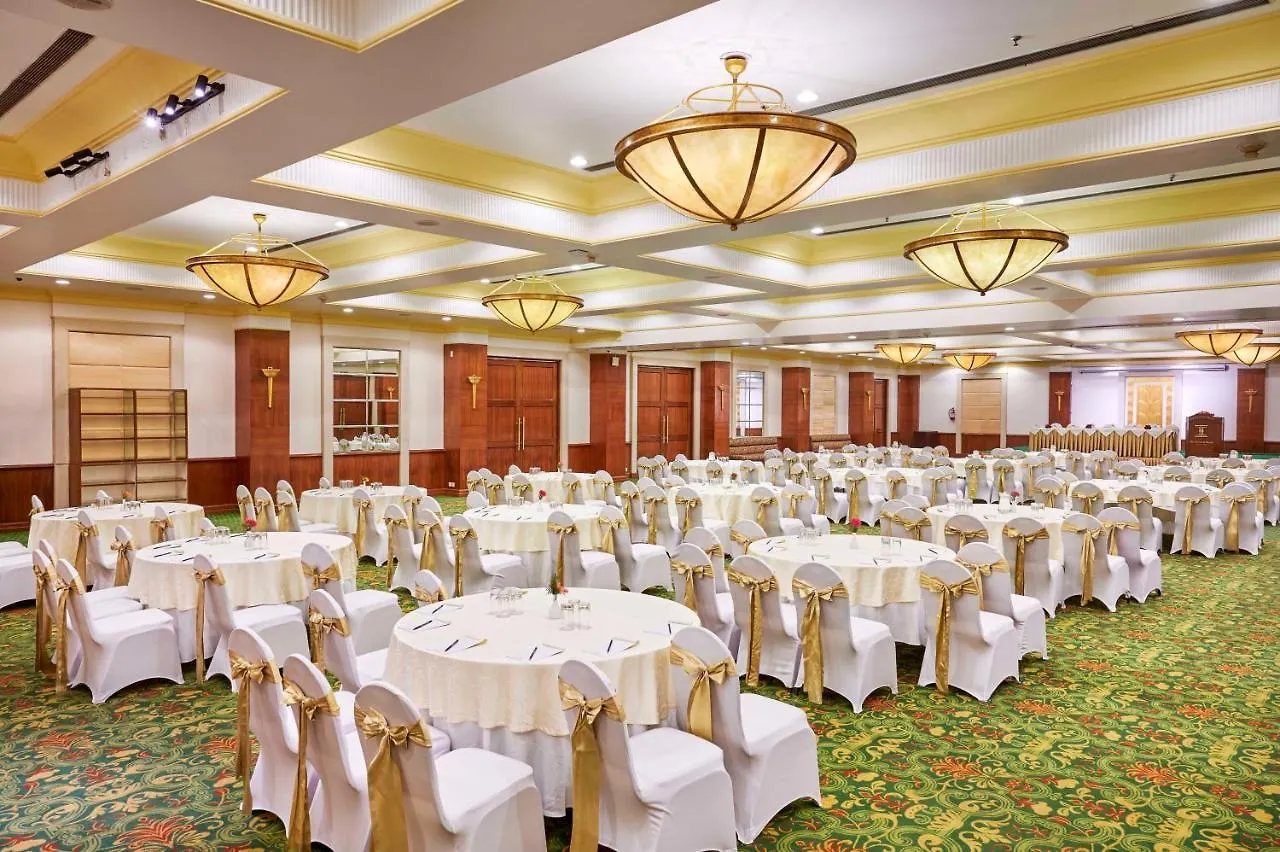 The Everest Hotel Катманду 5*,