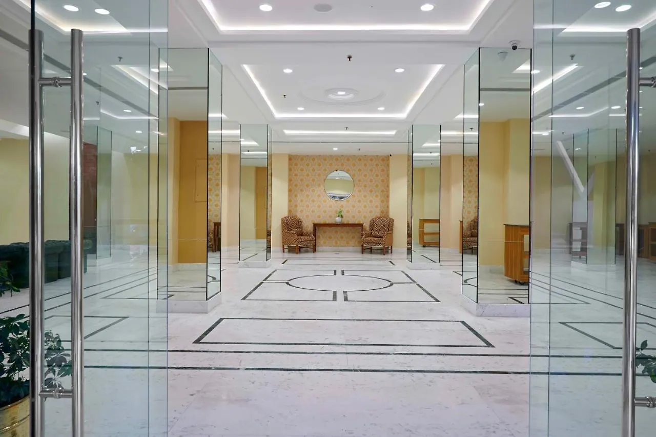 The Everest Hotel Катманду